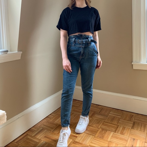 Super High Waisted Belted Skinny Jeans - Picture 2 of 5